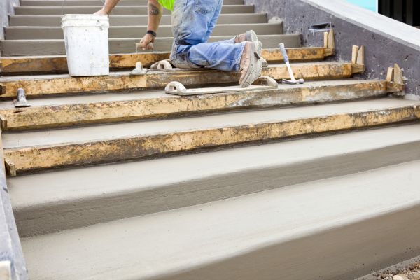 Concrete Steps Pouring in Temecula