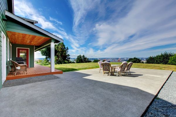 Backyard Concrete Paving in Temecula